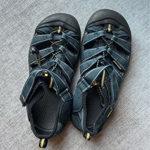 Keen Newport Boys sandals